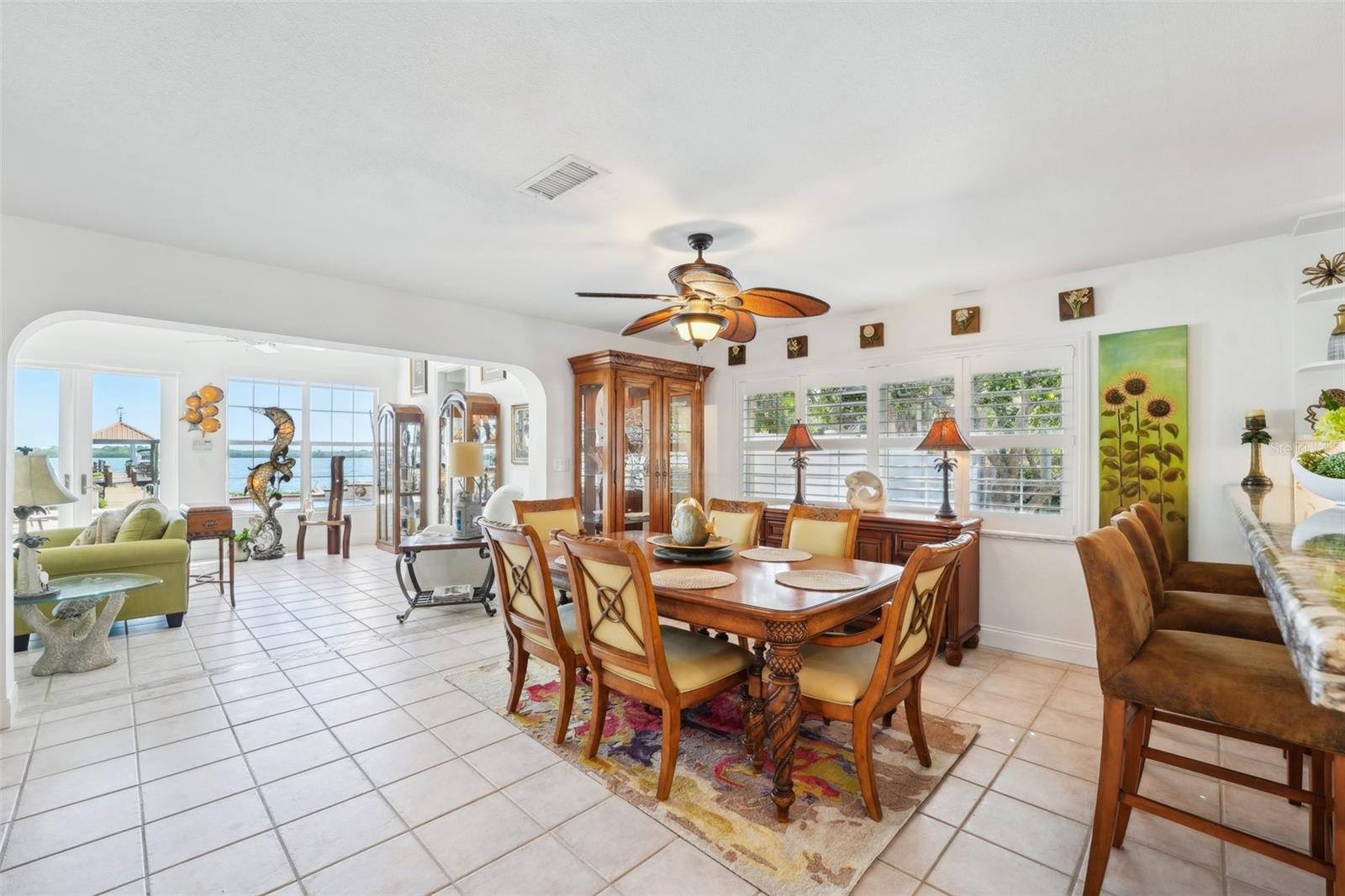 5905 BAYOU GRANDE BLVD NE, ST PETERSBURG, FL, 33703