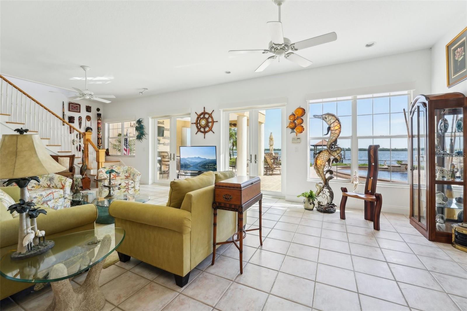 5905 BAYOU GRANDE BLVD NE, ST PETERSBURG, FL, 33703