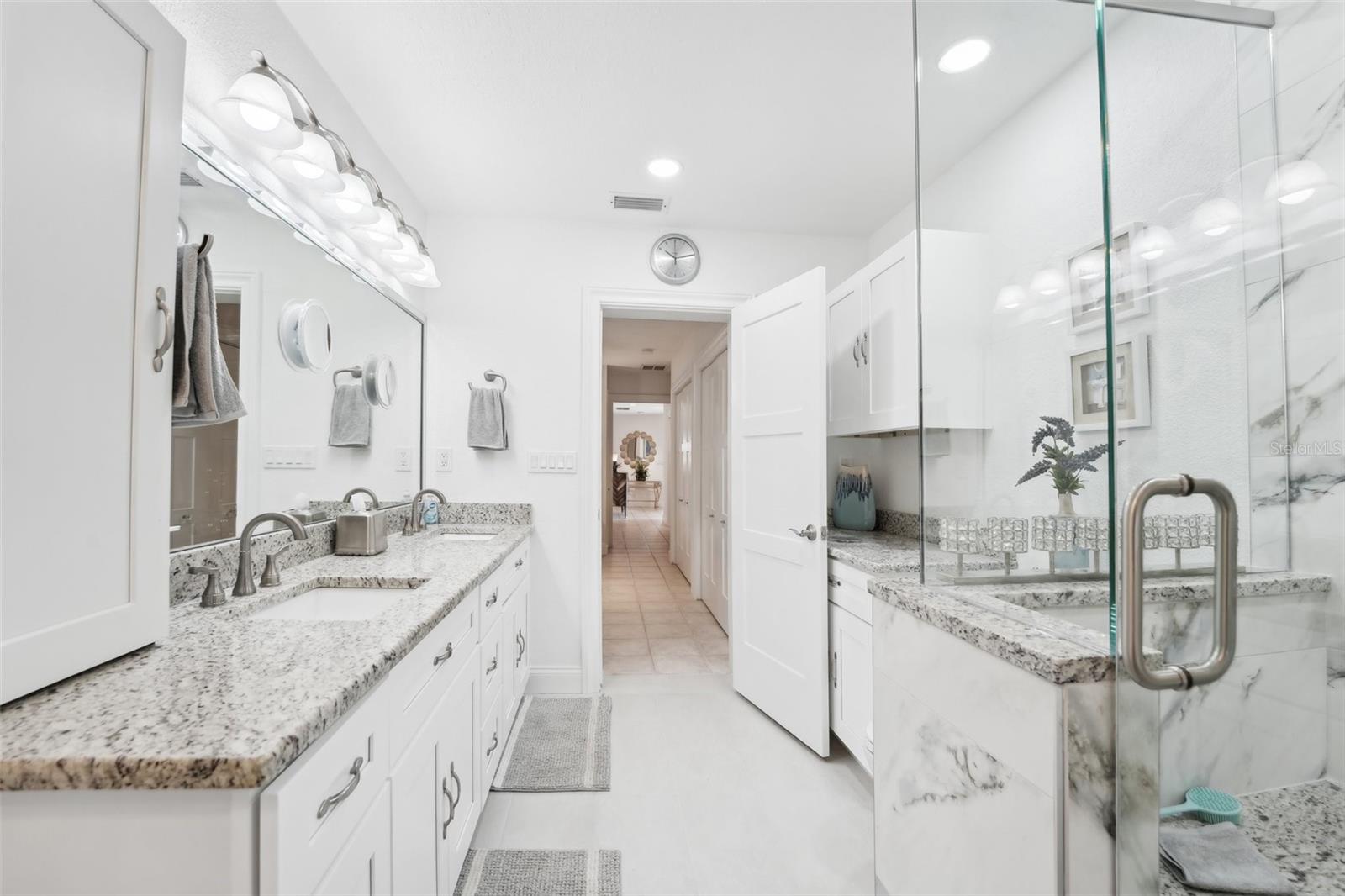 5905 BAYOU GRANDE BLVD NE, ST PETERSBURG, FL, 33703