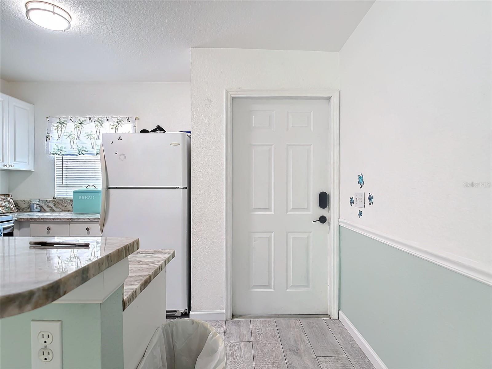 25050 SANDHILL BLVD #B2 Building 6, PUNTA GORDA, FL, 33983