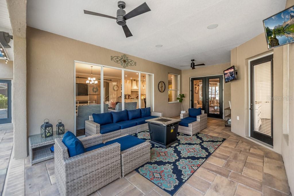 15918 SORAWATER DR, LITHIA, FL, 33547