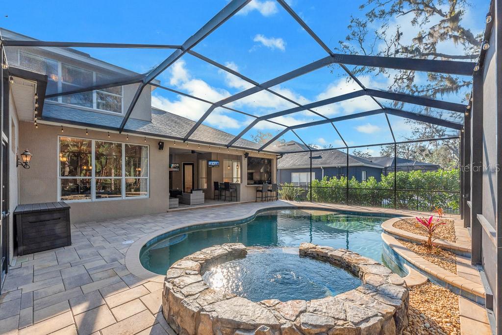 15918 SORAWATER DR, LITHIA, FL, 33547