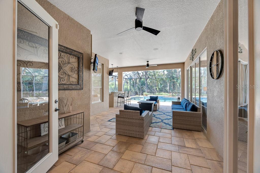 15918 SORAWATER DR, LITHIA, FL, 33547