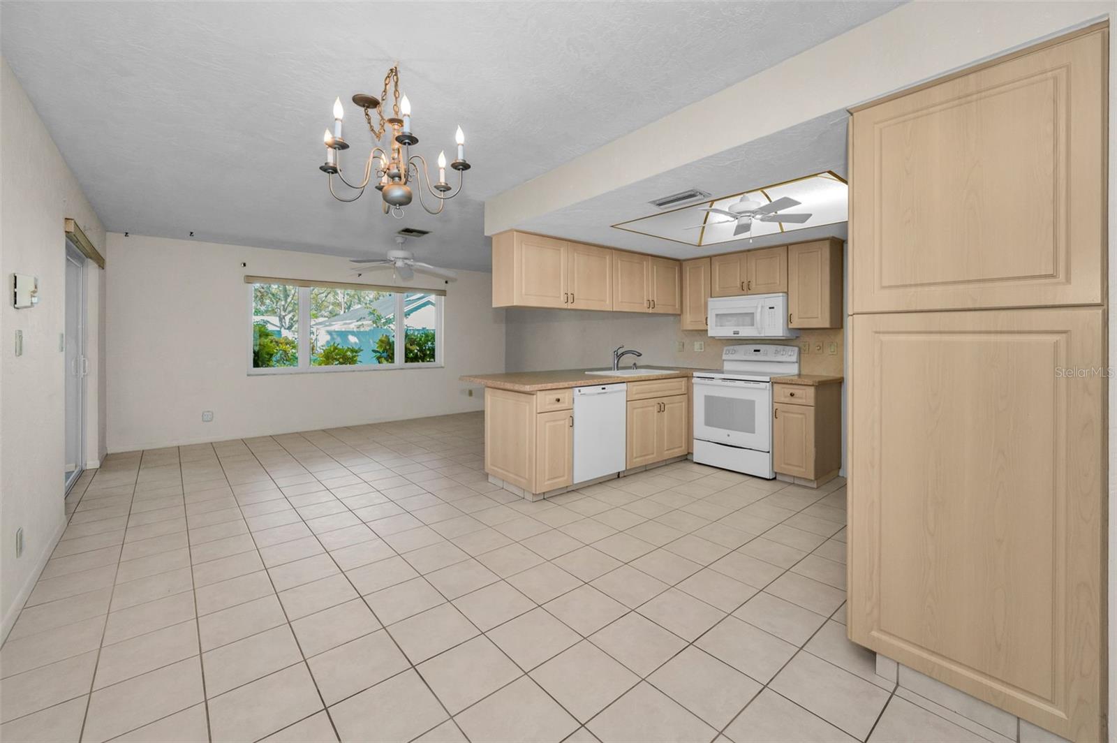 2069 CORMORANT DR, PALM HARBOR, FL, 34683