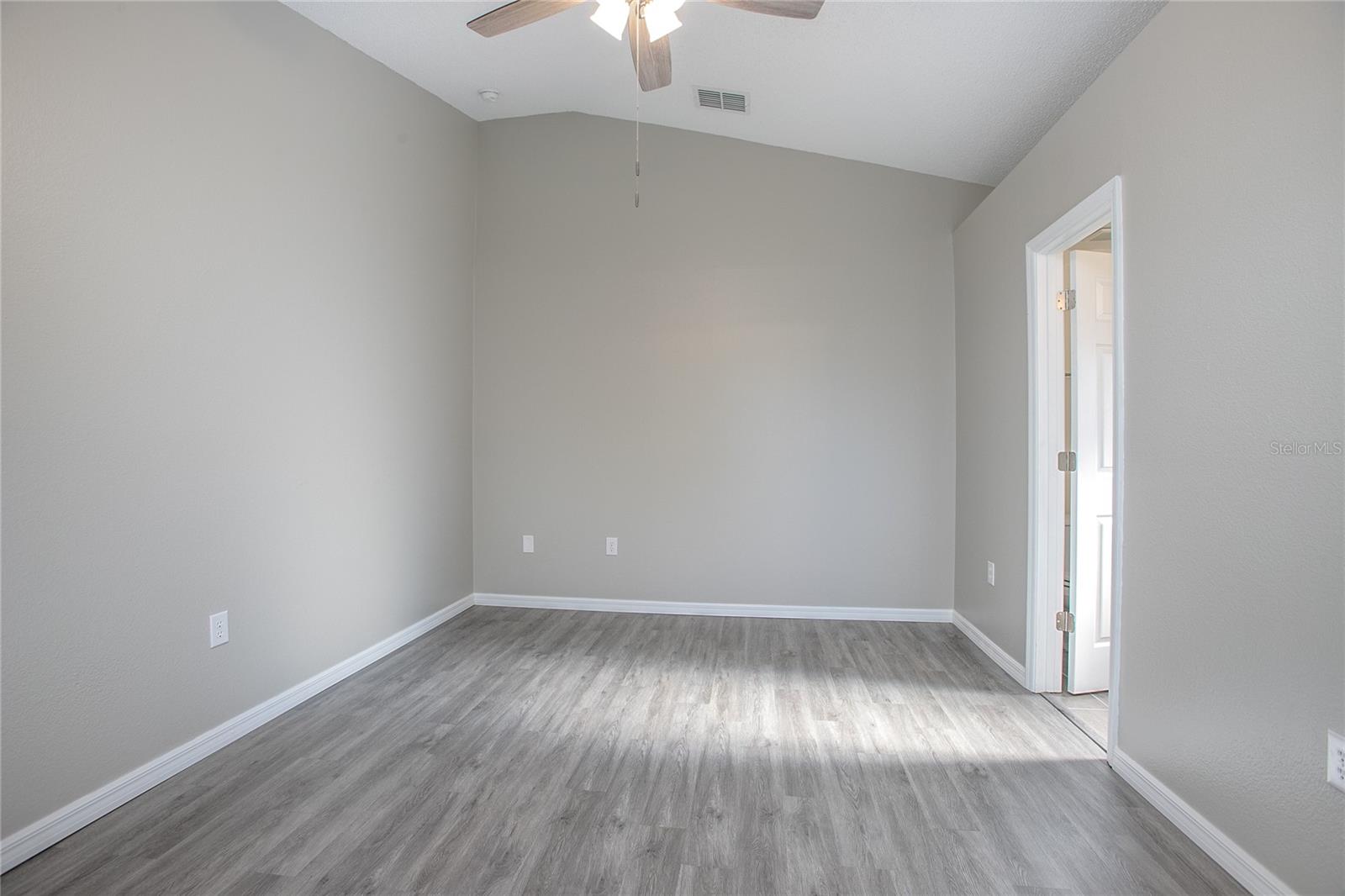 2841 IDLEWEISE DR, DELTONA, FL, 32738