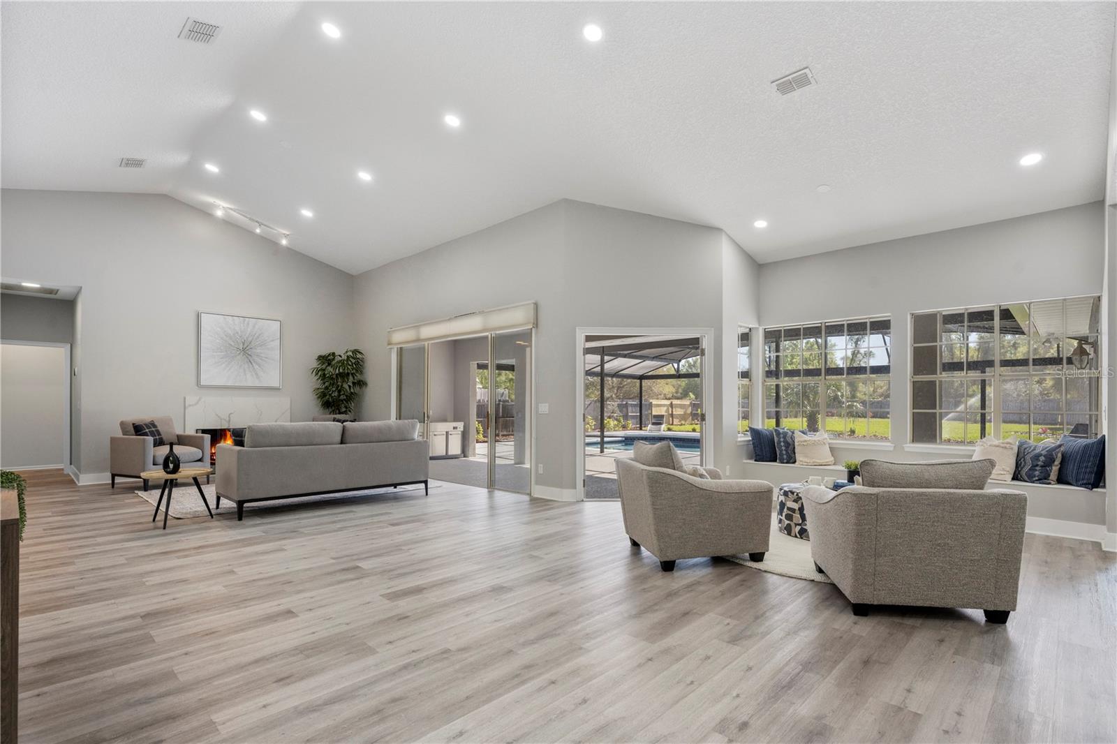 5337 FOXSHIRE CT, ORLANDO, FL, 32819