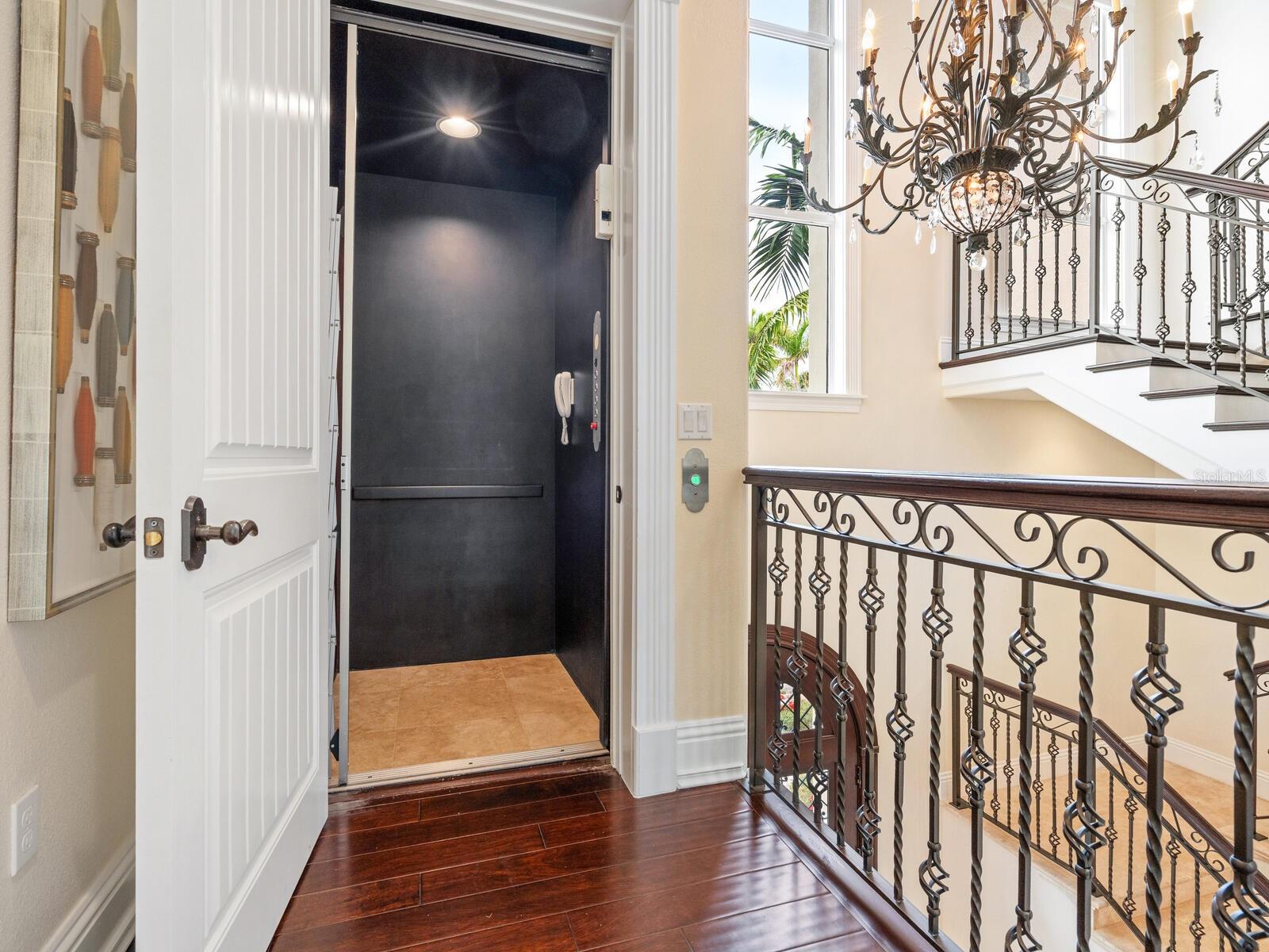 A4642942 Property Photo