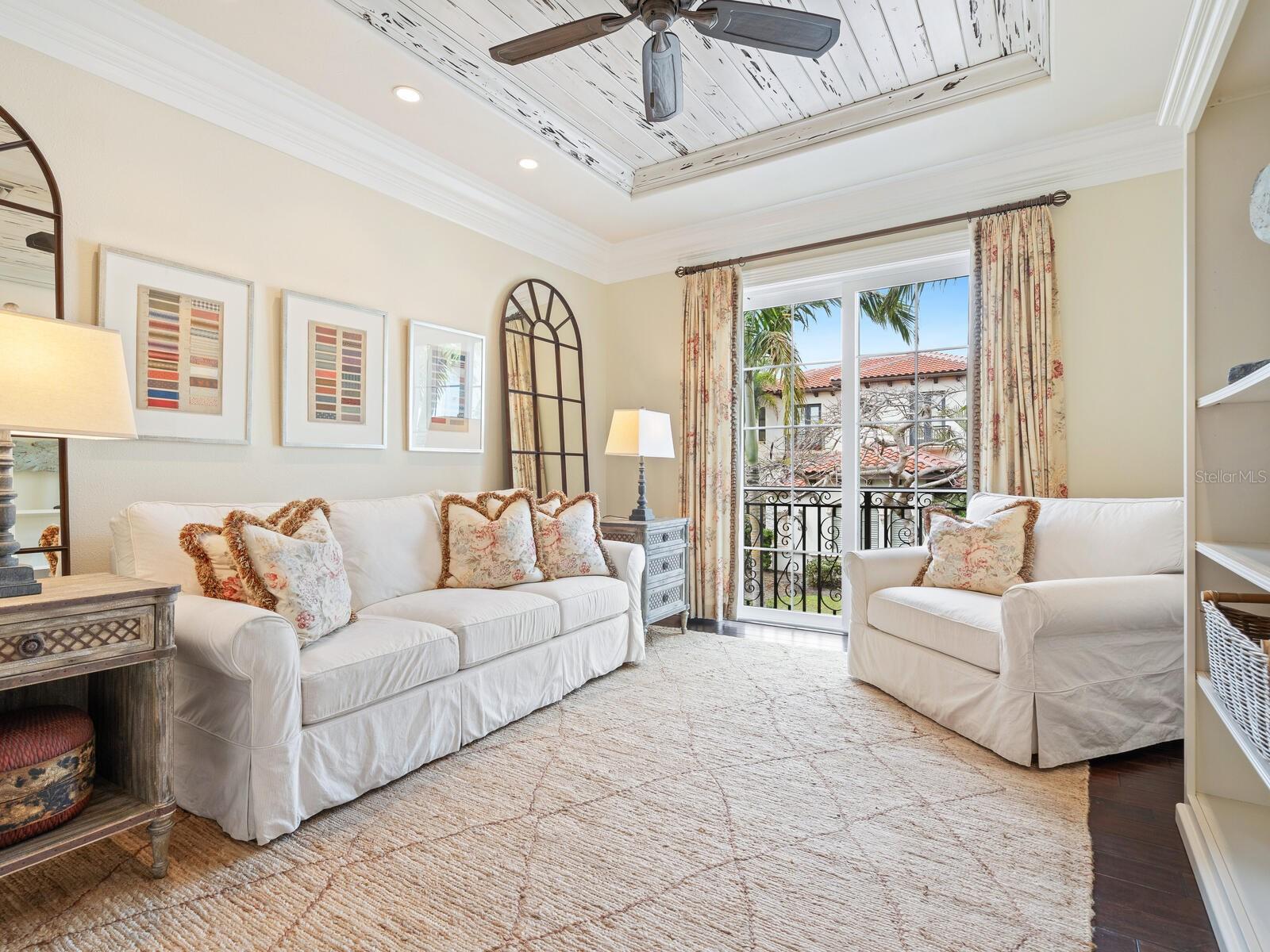 A4642942 Property Photo