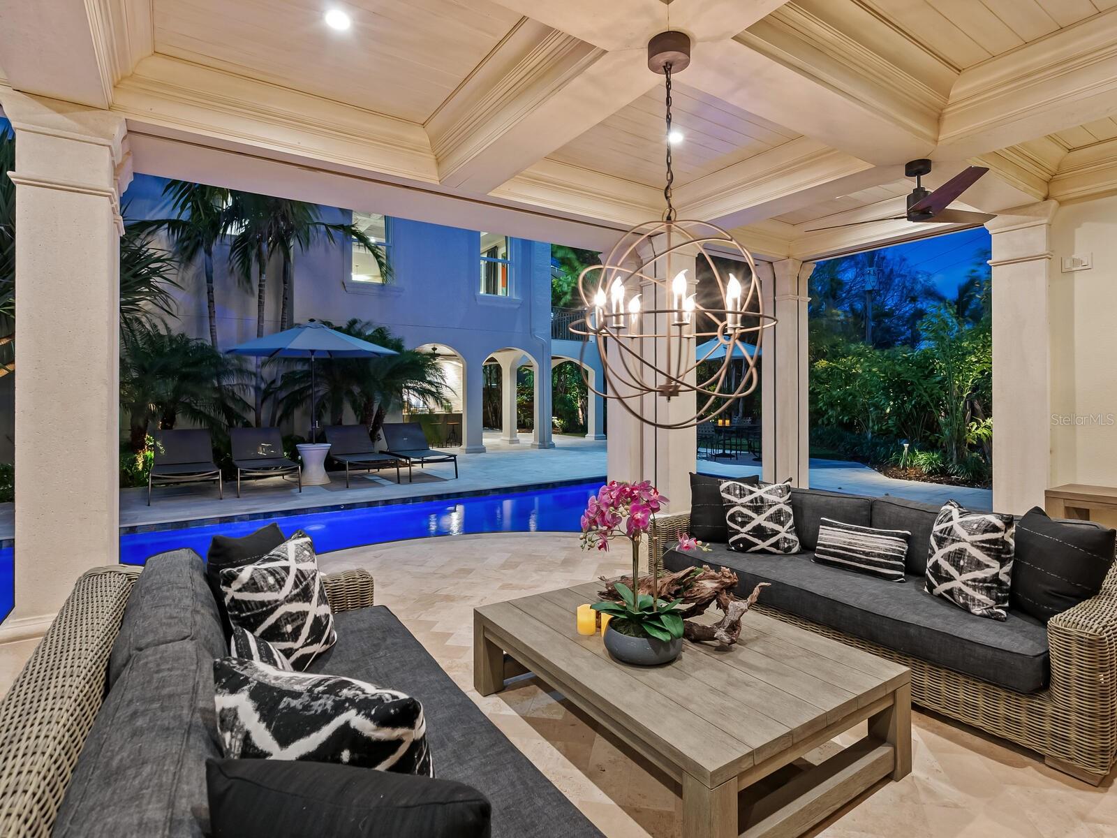 A4642942 Property Photo