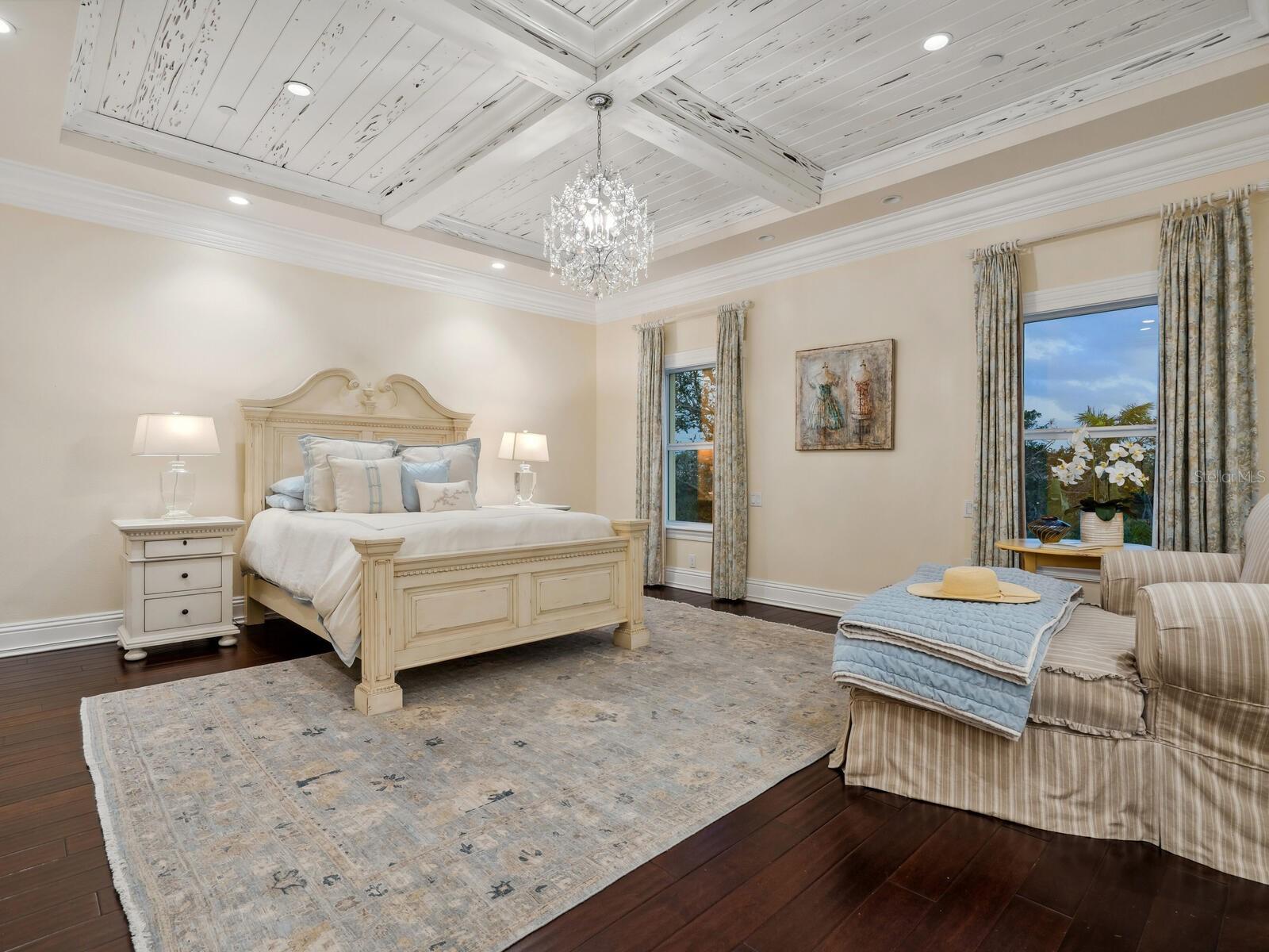 A4642942 Property Photo