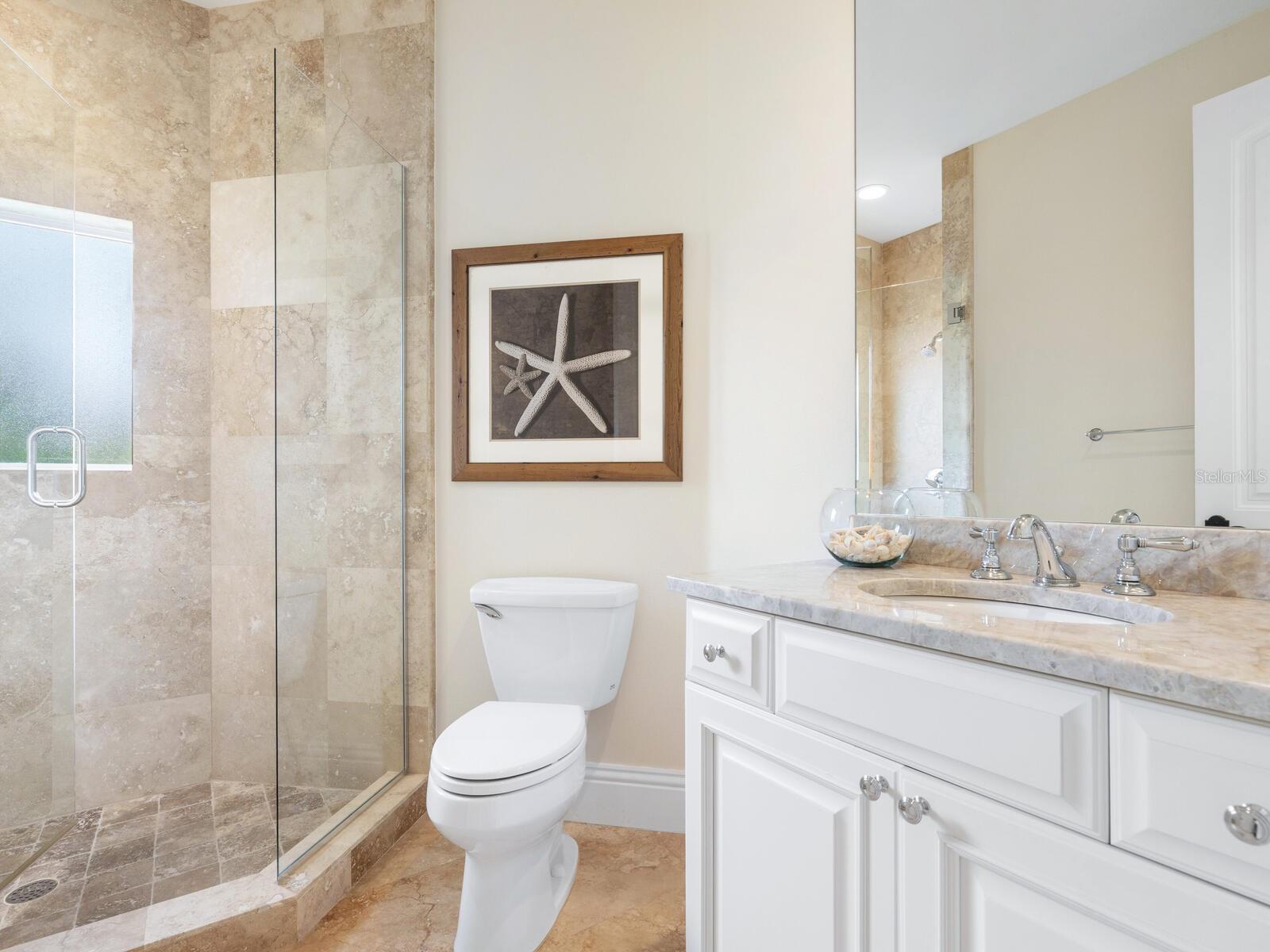 A4642942 Property Photo