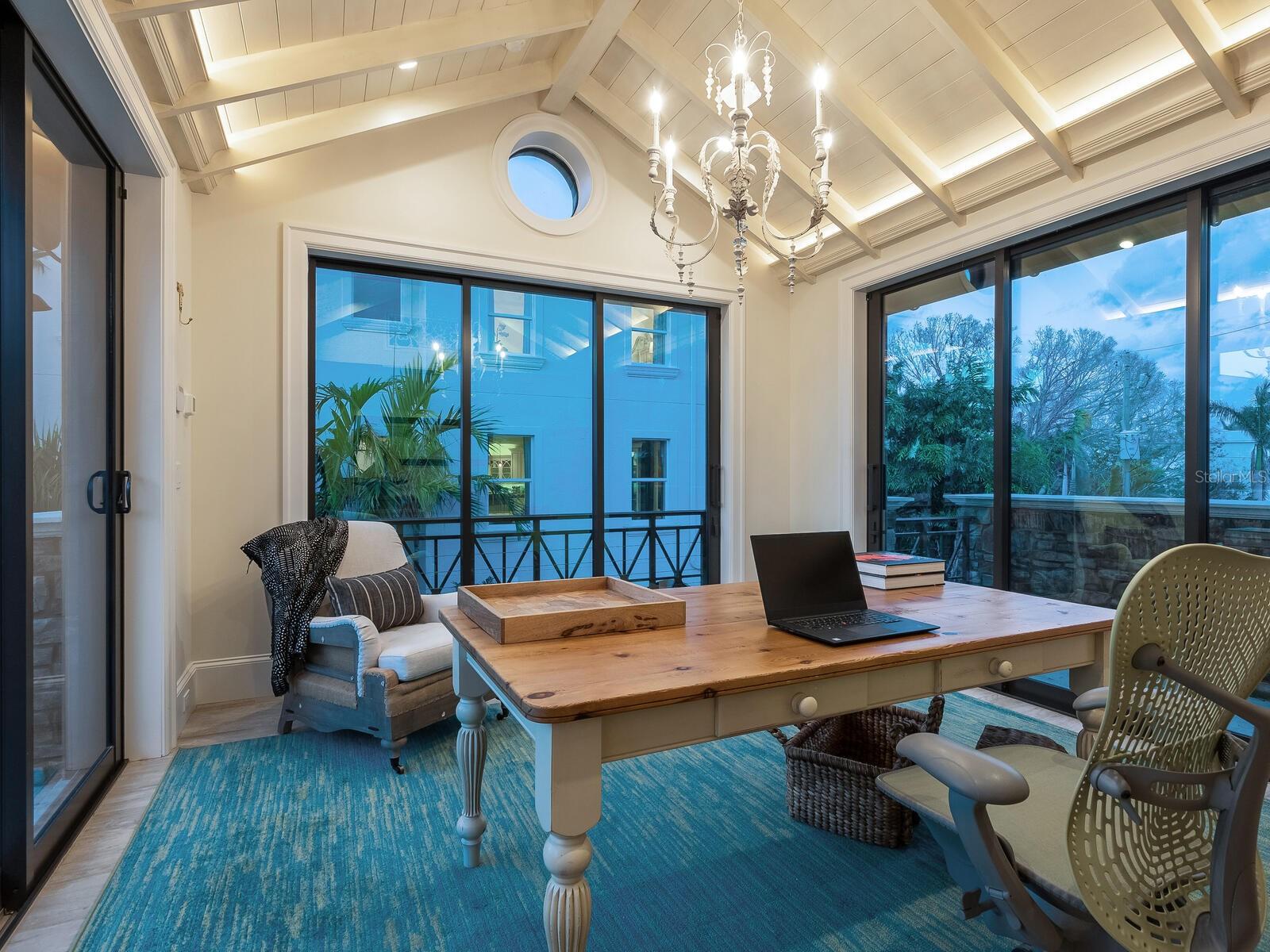 A4642942 Property Photo