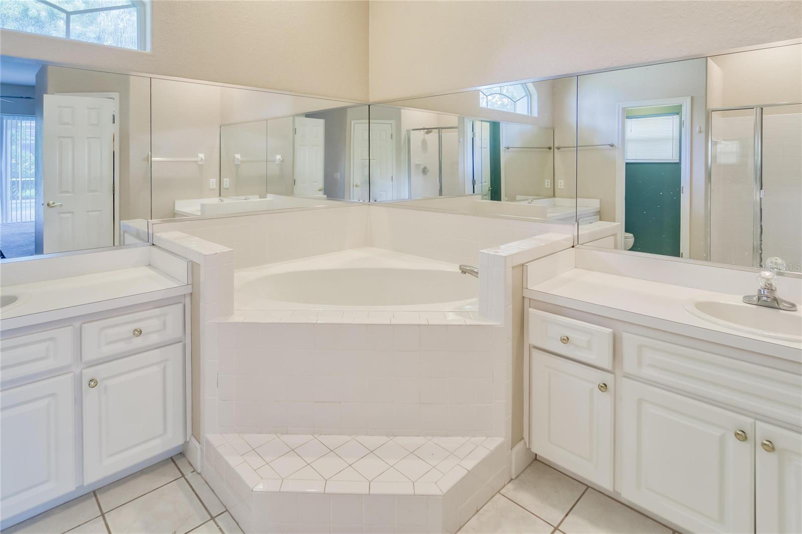 417 RUBY LAKE PL, WINTER HAVEN, FL, 33884