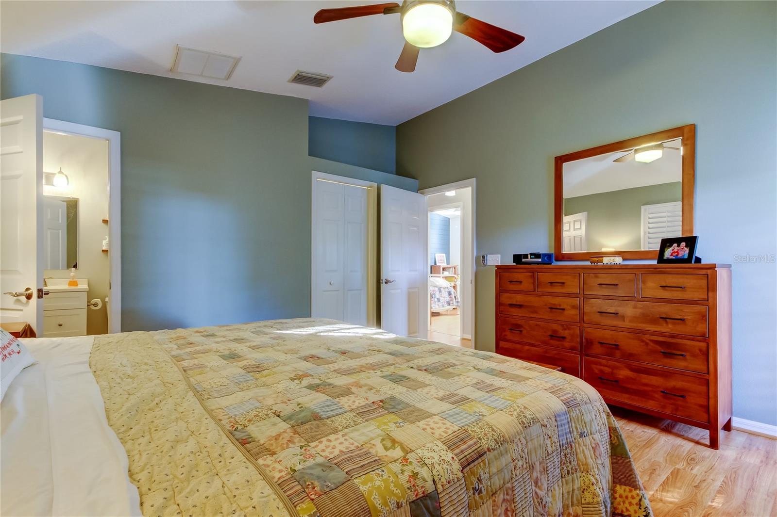 510 PINE AVE S, OLDSMAR, FL, 34677