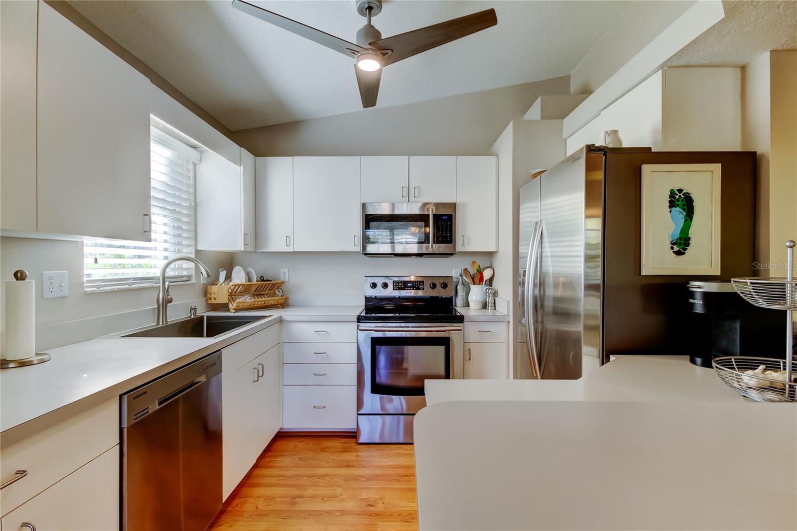 510 PINE AVE S, OLDSMAR, FL, 34677
