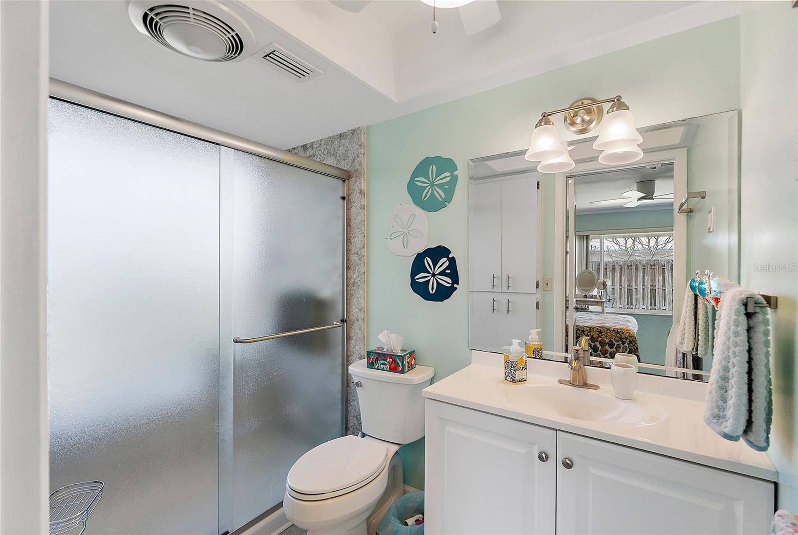 6590 GOLDEN HORSESHOE DR, SEMINOLE, FL, 33777