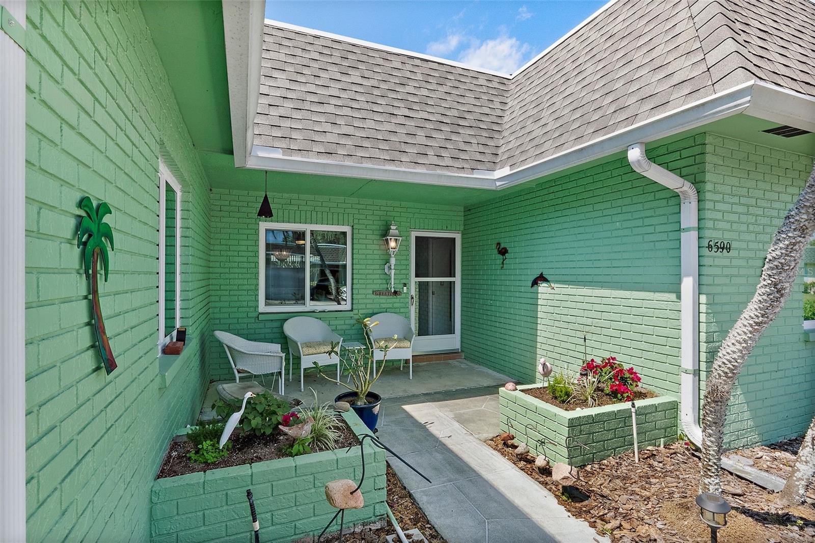 6590 GOLDEN HORSESHOE DR, SEMINOLE, FL, 33777