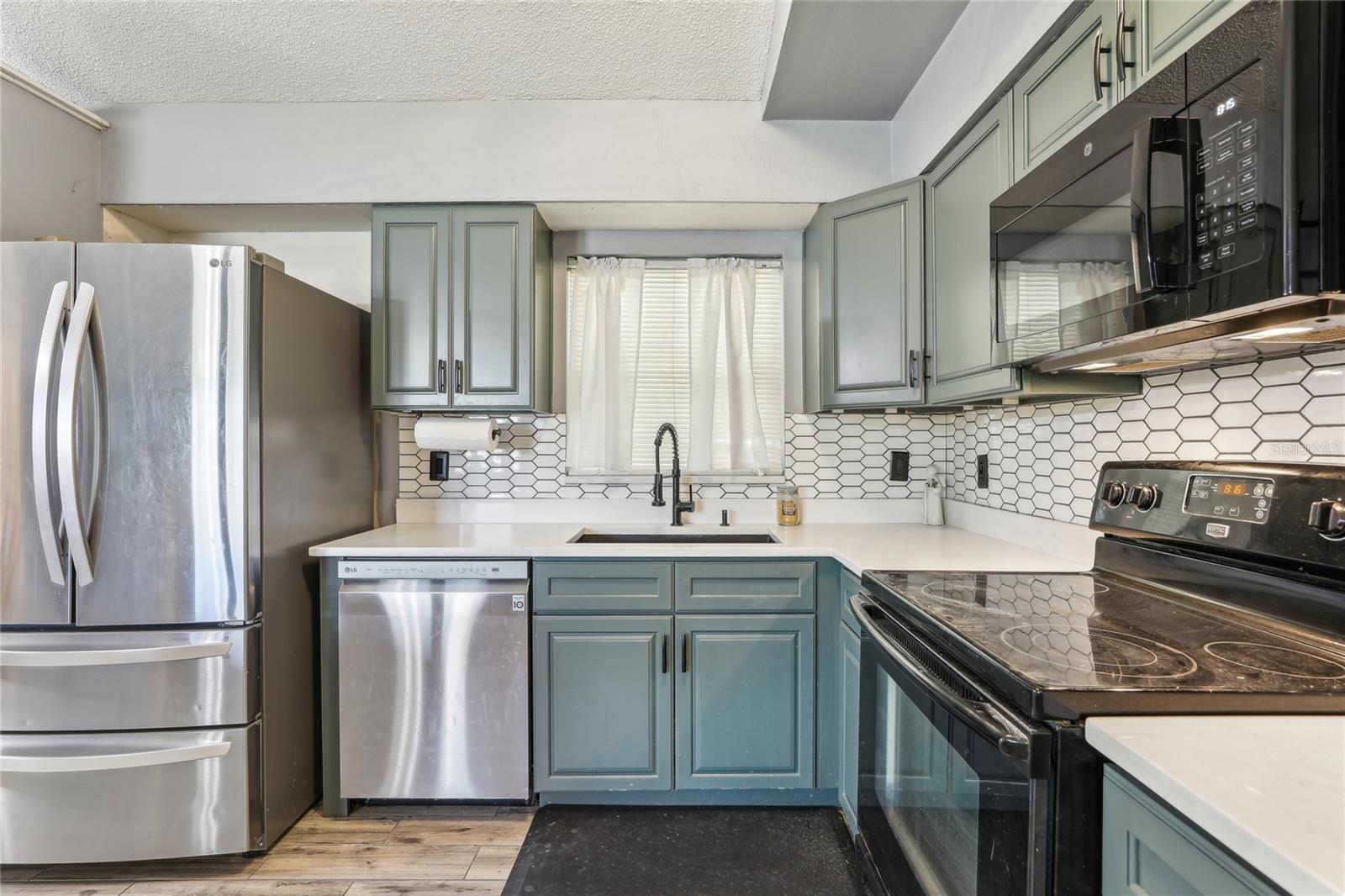 2129 E GLORIA DR, DELTONA, FL, 32725