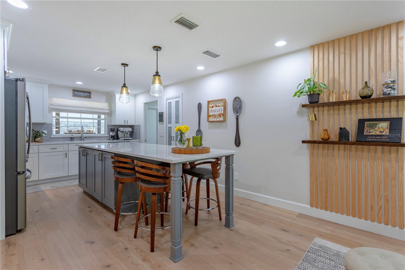 7614 LAKE DR, BELLE ISLE, FL, 32809