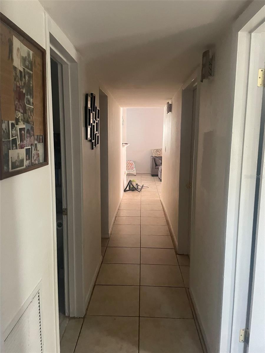 540 PALMETTO DR NE, PORT CHARLOTTE, FL, 33952