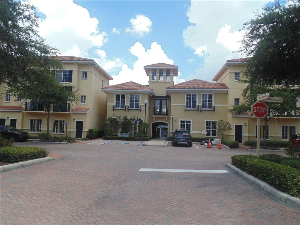135 GRAND BEACH PL, TAMPA, FL, 33609