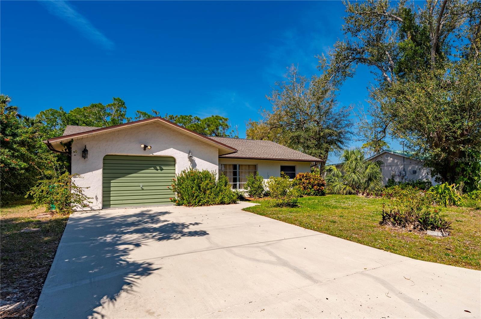 2091 CANNOLOT BLVD, PORT CHARLOTTE, FL, 33948