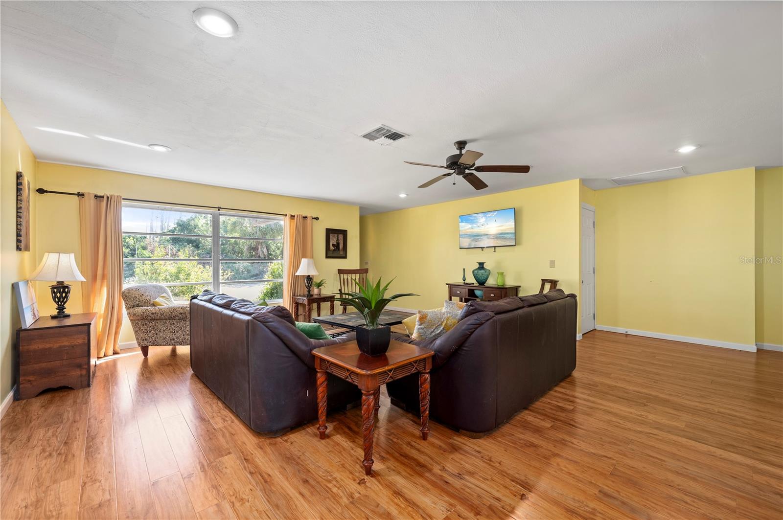 2091 CANNOLOT BLVD, PORT CHARLOTTE, FL, 33948