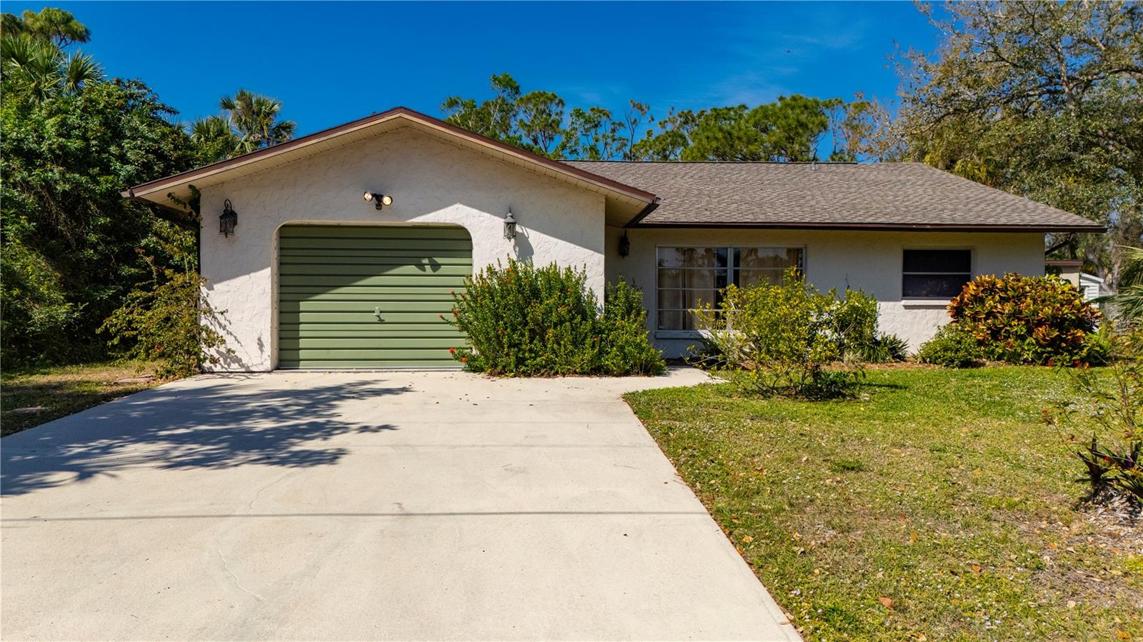 2091 CANNOLOT BLVD, PORT CHARLOTTE, FL, 33948