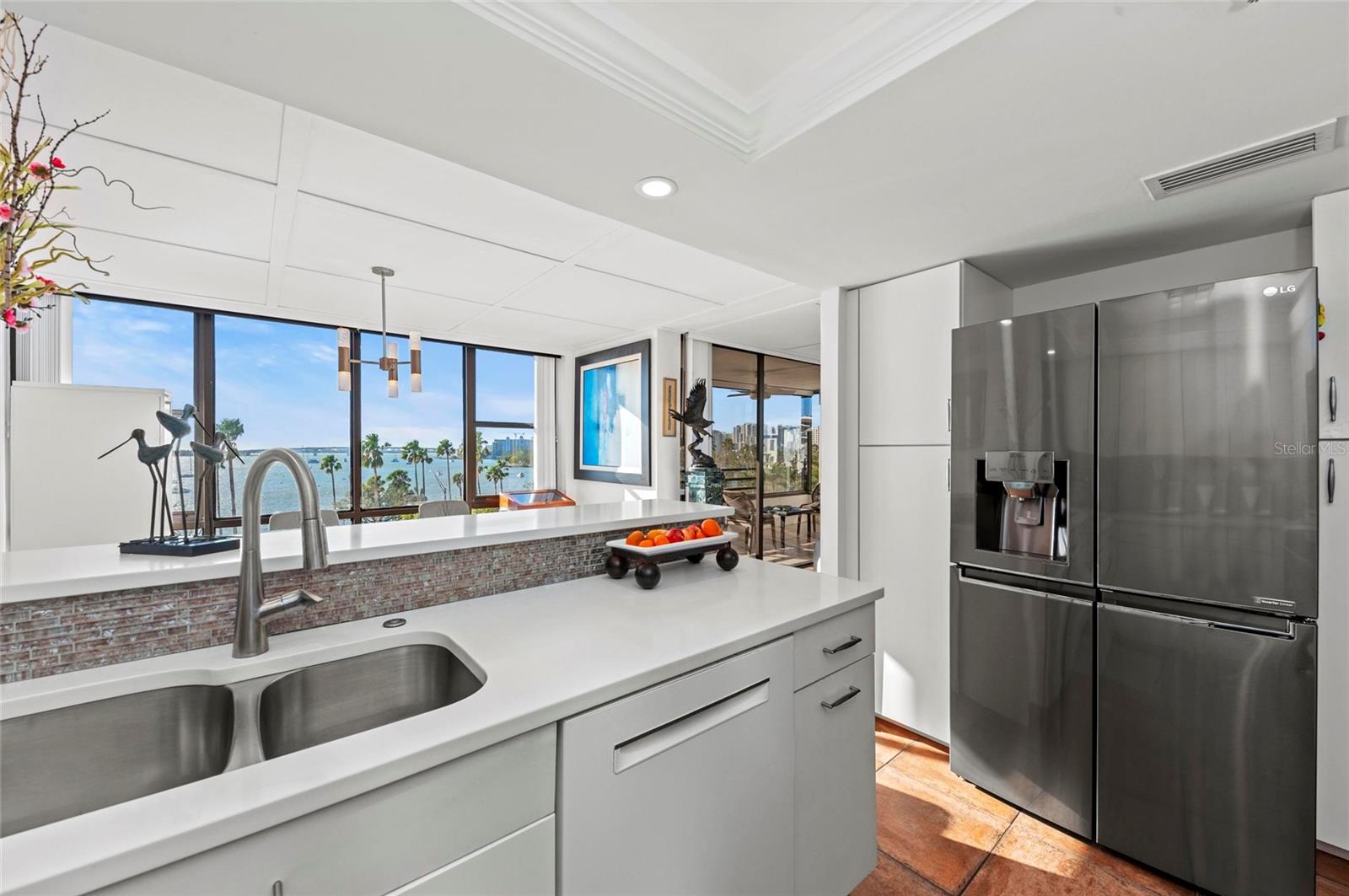 770 S PALM AVE #404, SARASOTA, FL, 34236