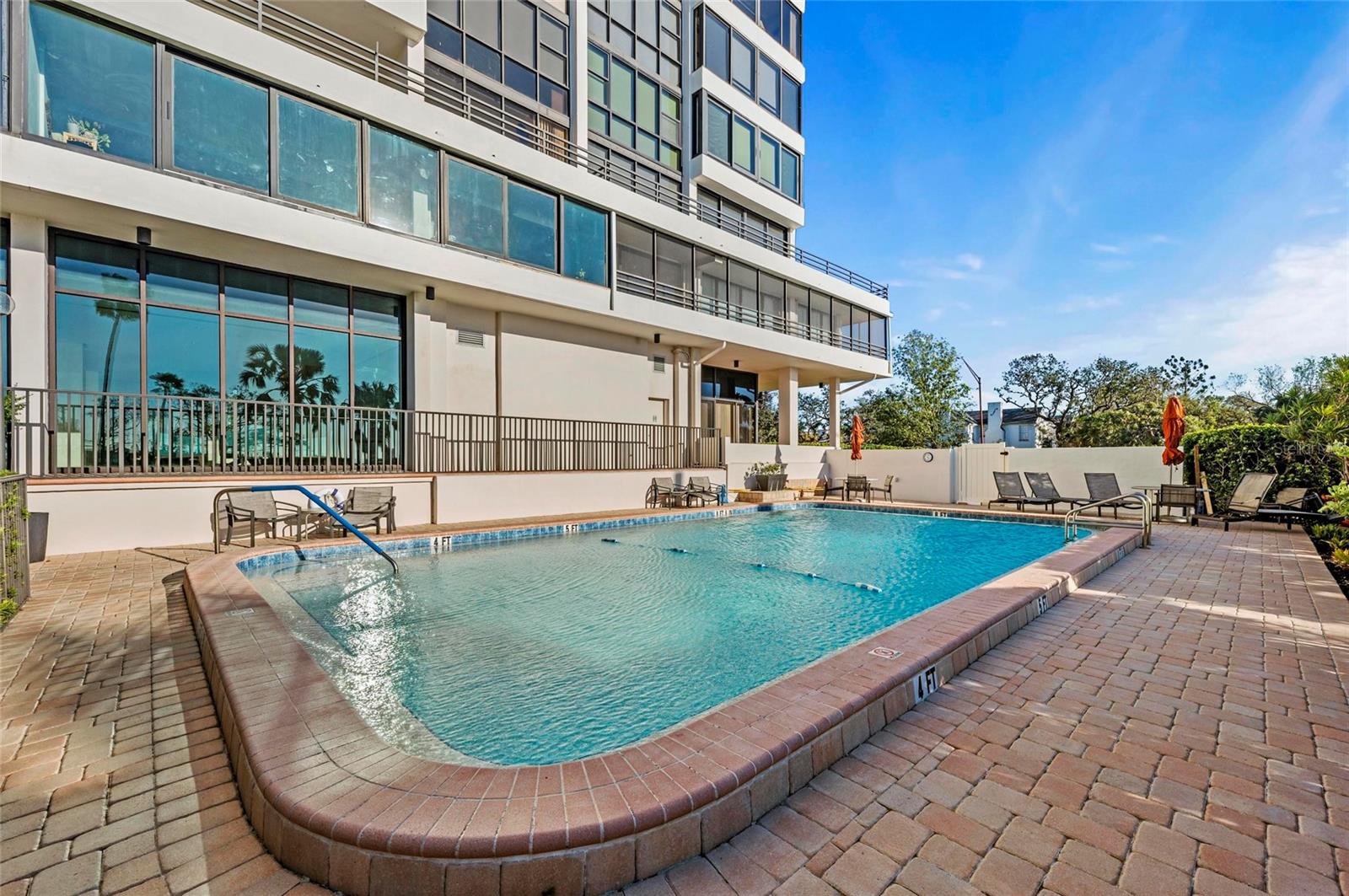 770 S PALM AVE #404, SARASOTA, FL, 34236