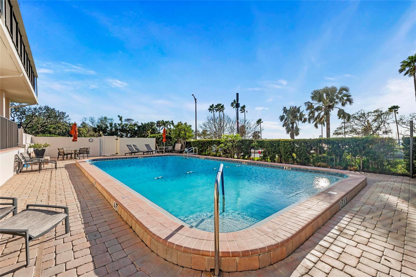 770 S PALM AVE #404, SARASOTA, FL, 34236