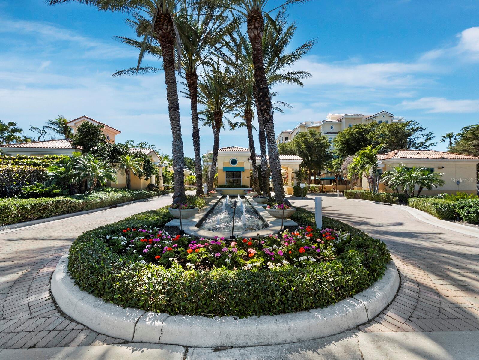 A4643048 Property Photo