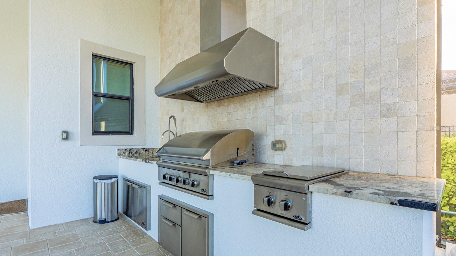 O6286539 Property Photo