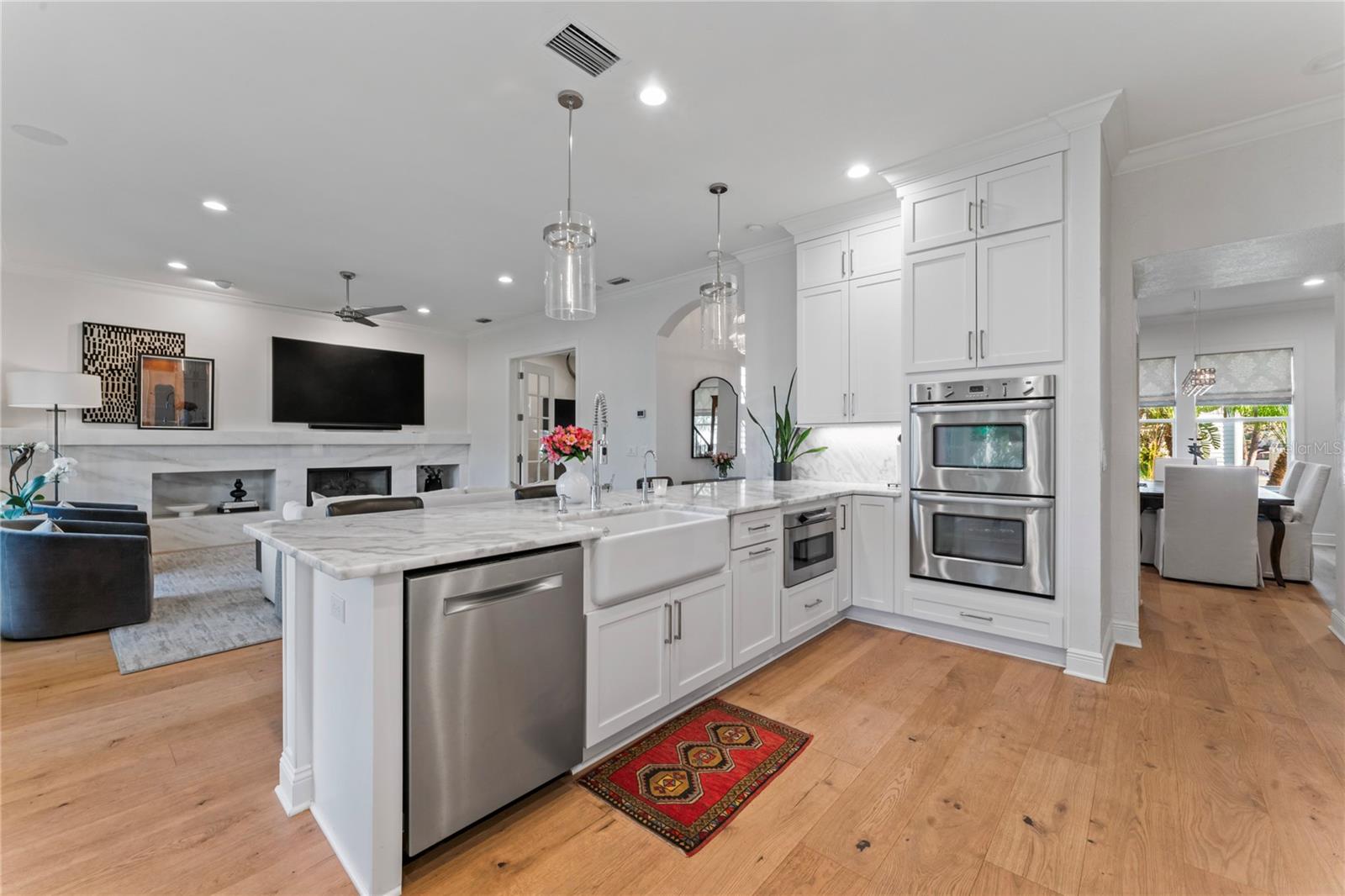 2633 N DUNDEE ST, TAMPA, FL, 33629