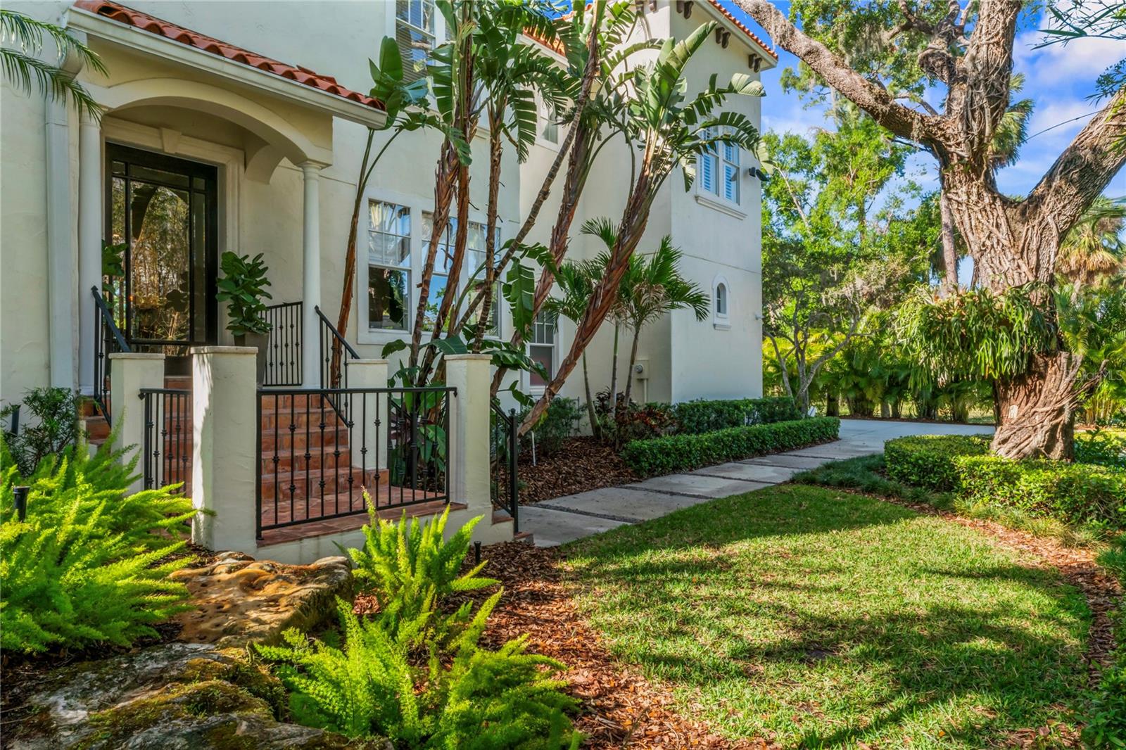 2633 N DUNDEE ST, TAMPA, FL, 33629
