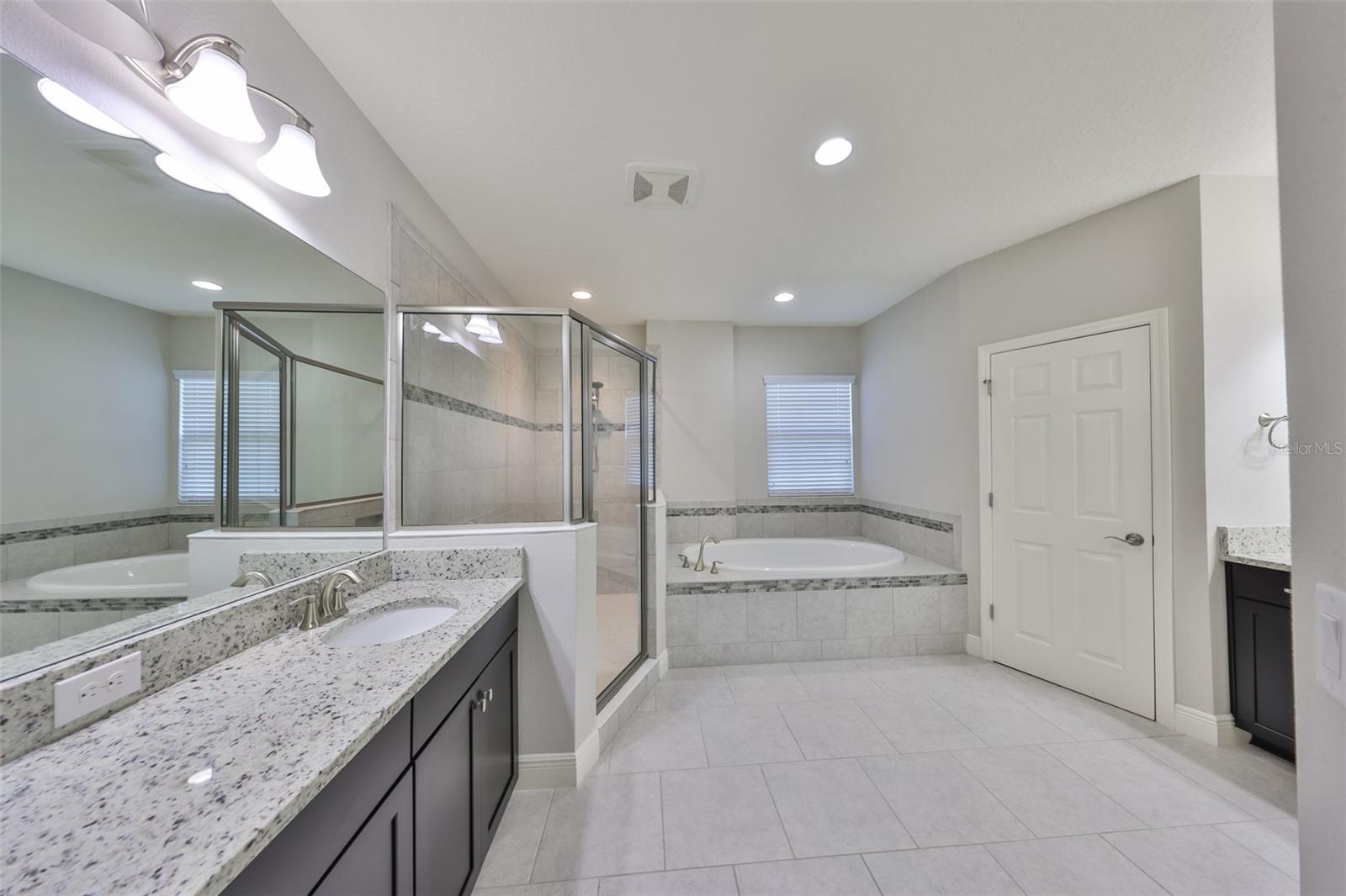 11408 DRIFTING LEAF DR, RIVERVIEW, FL, 33579
