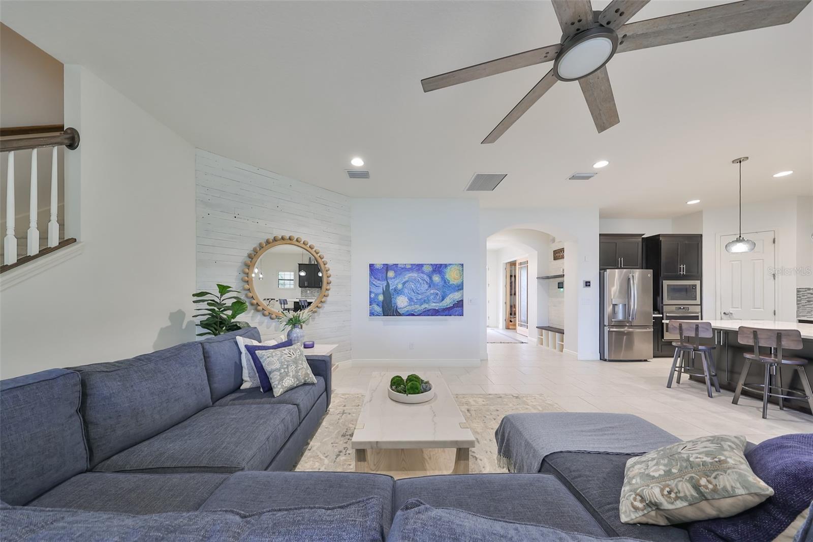 11408 DRIFTING LEAF DR, RIVERVIEW, FL, 33579
