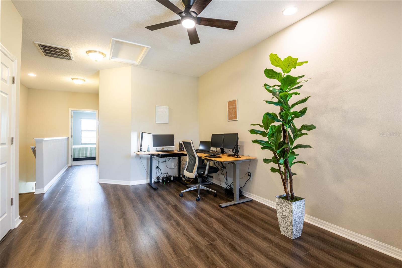 11648 CROWNED SPARROW LN, TAMPA, FL, 33626
