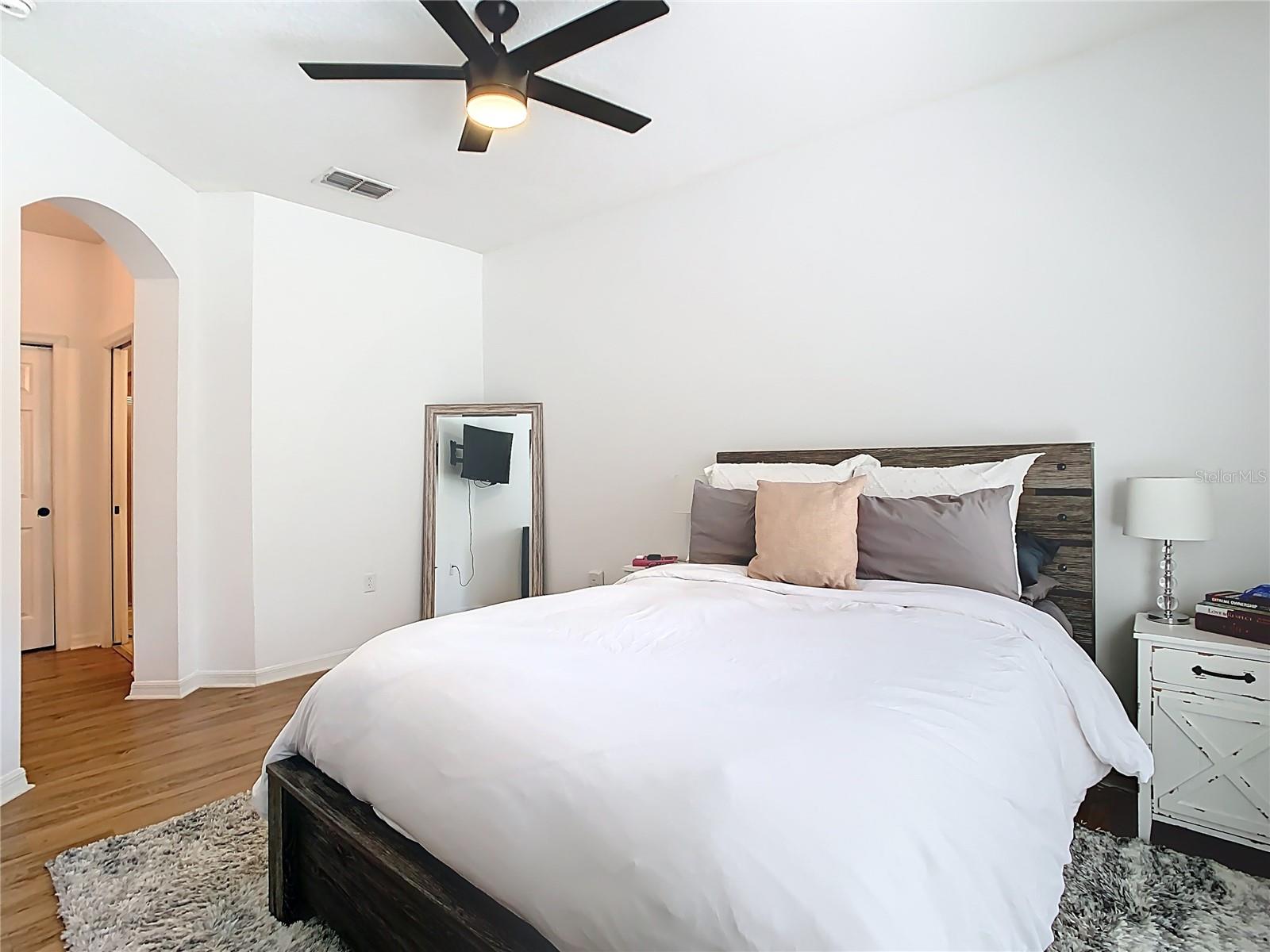 8539 SANDPIPER RIDGE AVE, TAMPA, FL, 33647