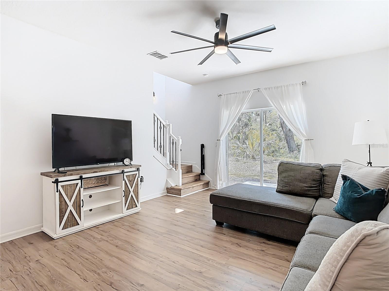 8539 SANDPIPER RIDGE AVE, TAMPA, FL, 33647