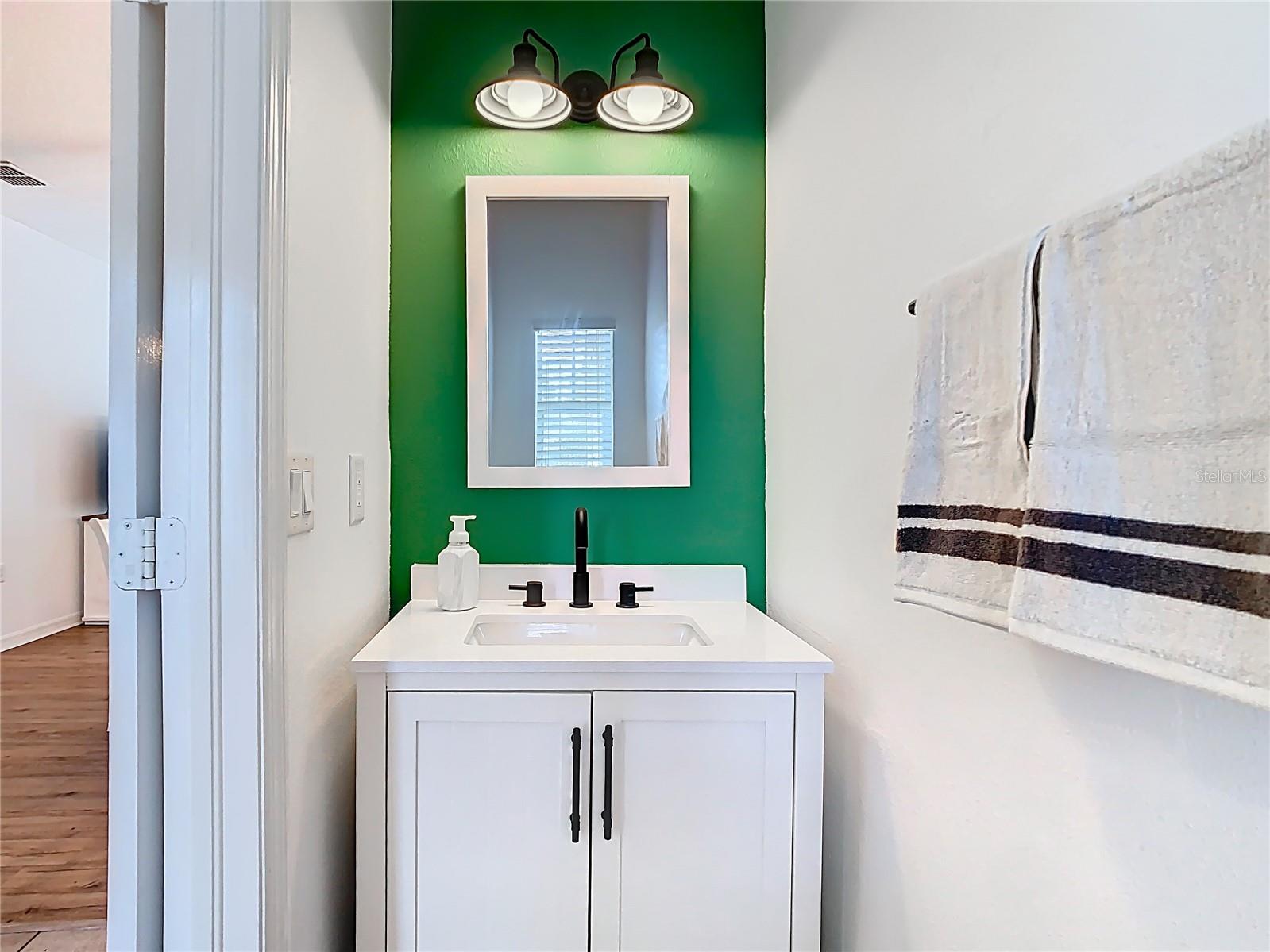 8539 SANDPIPER RIDGE AVE, TAMPA, FL, 33647