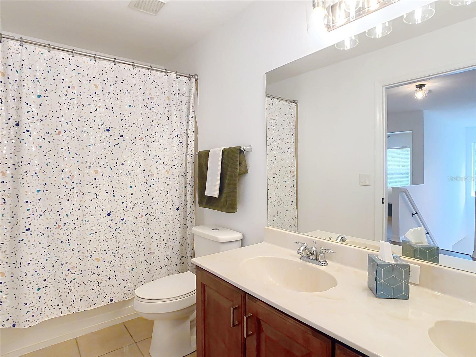 8539 SANDPIPER RIDGE AVE, TAMPA, FL, 33647