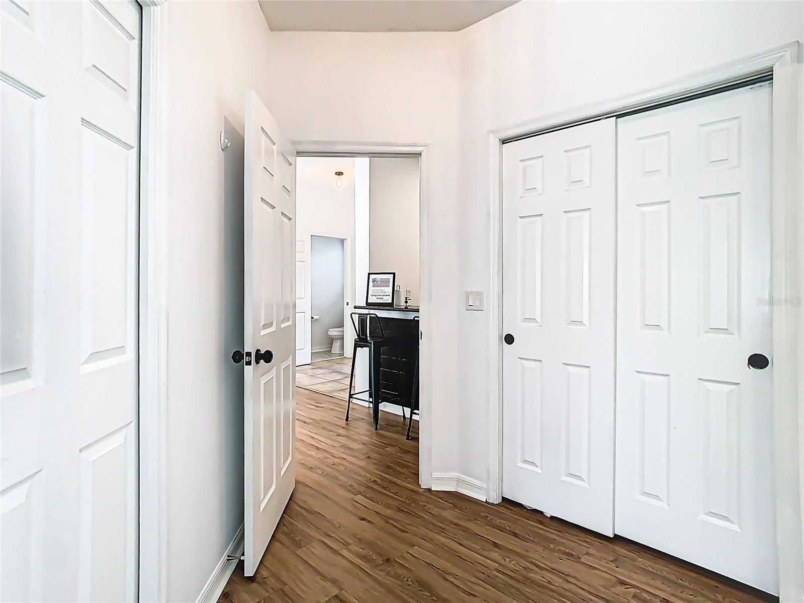 8539 SANDPIPER RIDGE AVE, TAMPA, FL, 33647