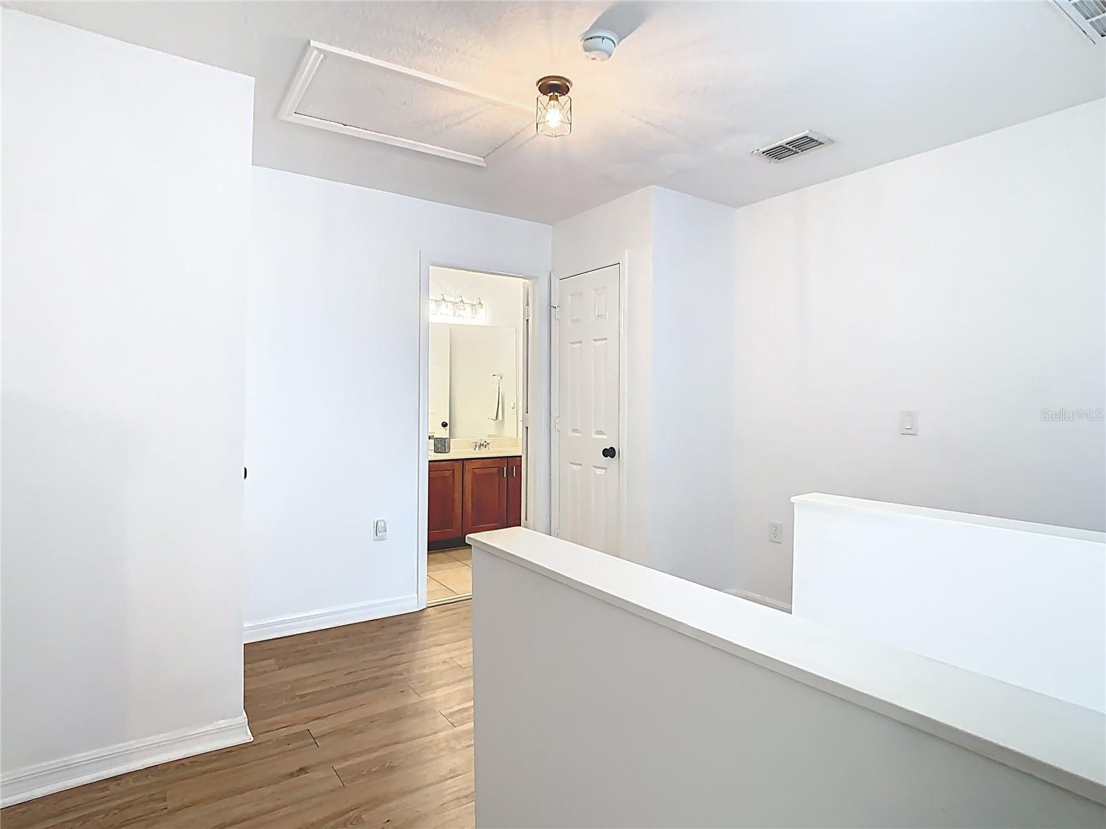 8539 SANDPIPER RIDGE AVE, TAMPA, FL, 33647