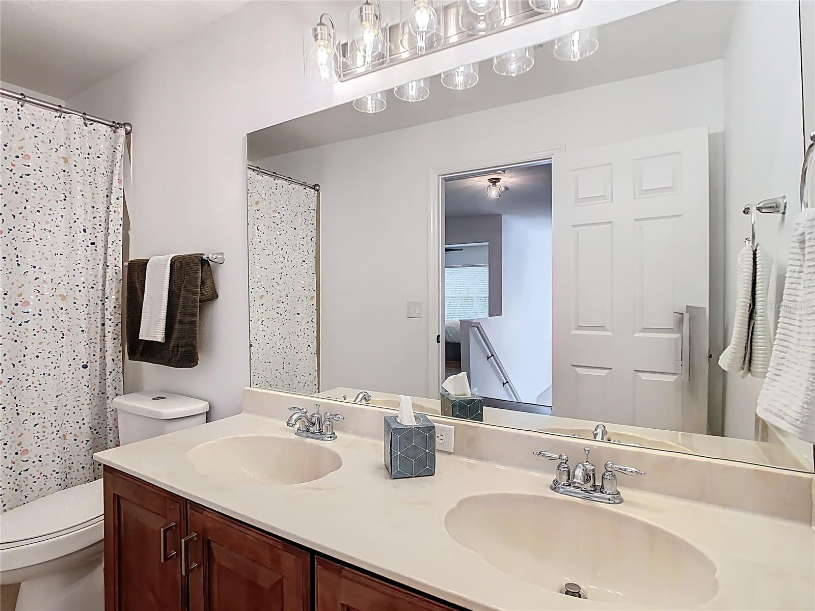 8539 SANDPIPER RIDGE AVE, TAMPA, FL, 33647