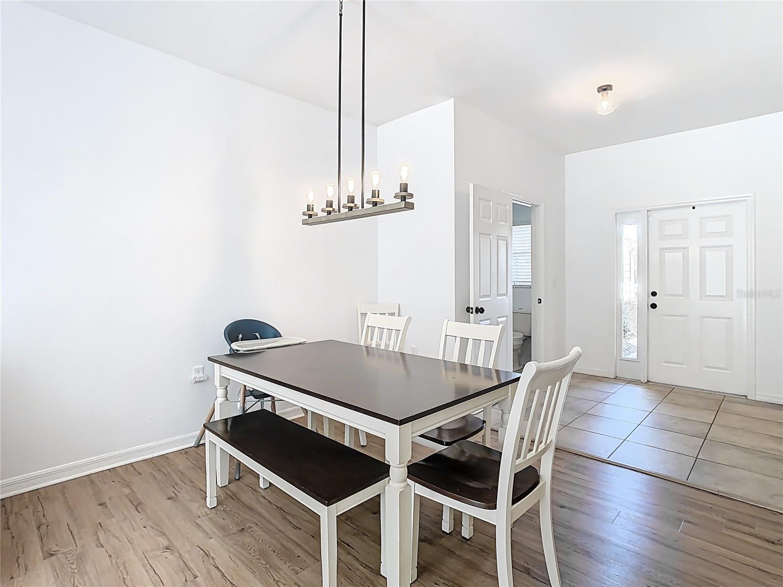 8539 SANDPIPER RIDGE AVE, TAMPA, FL, 33647