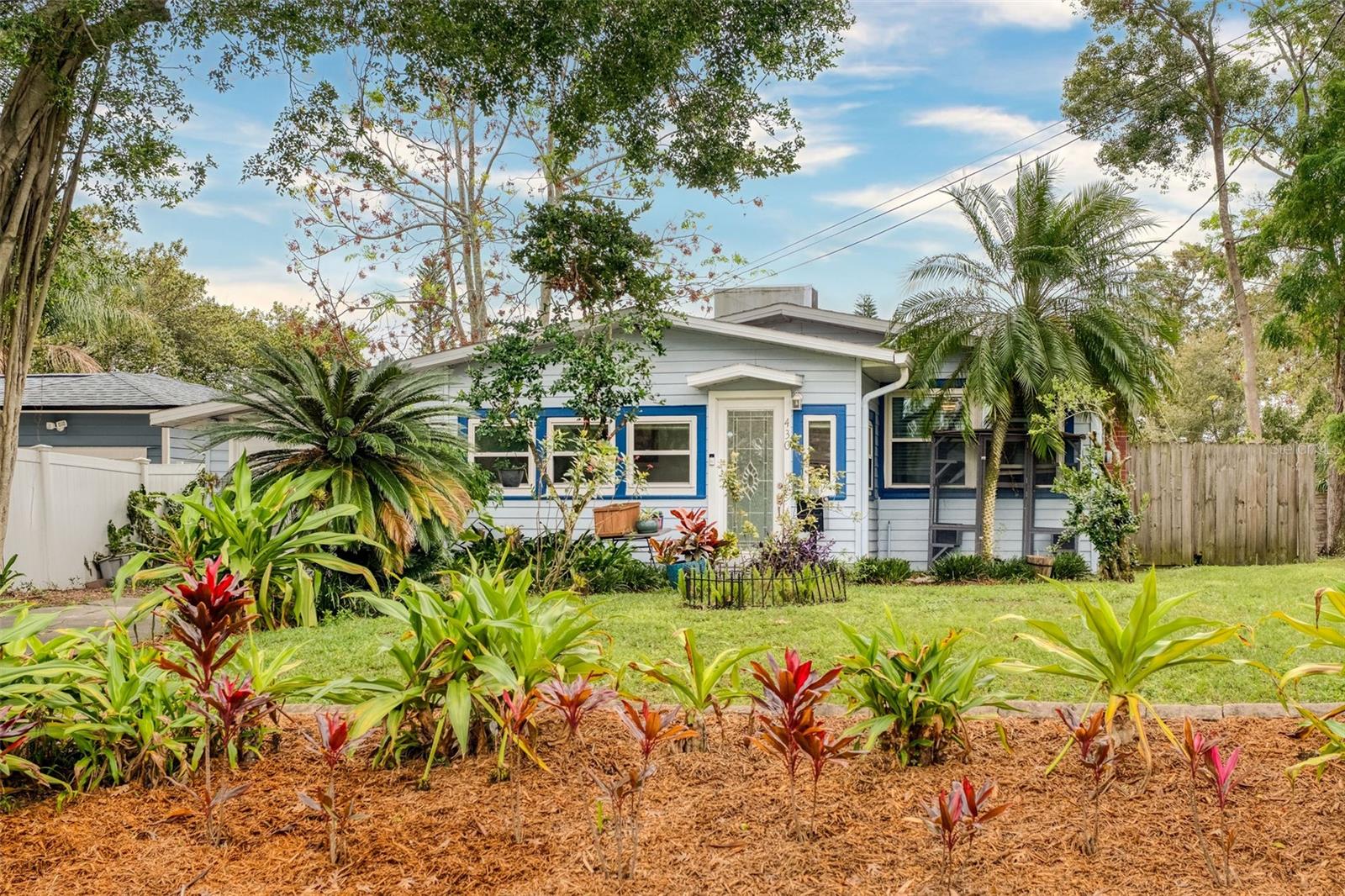 430 E CRYSTAL LAKE ST, ORLANDO, FL, 32806