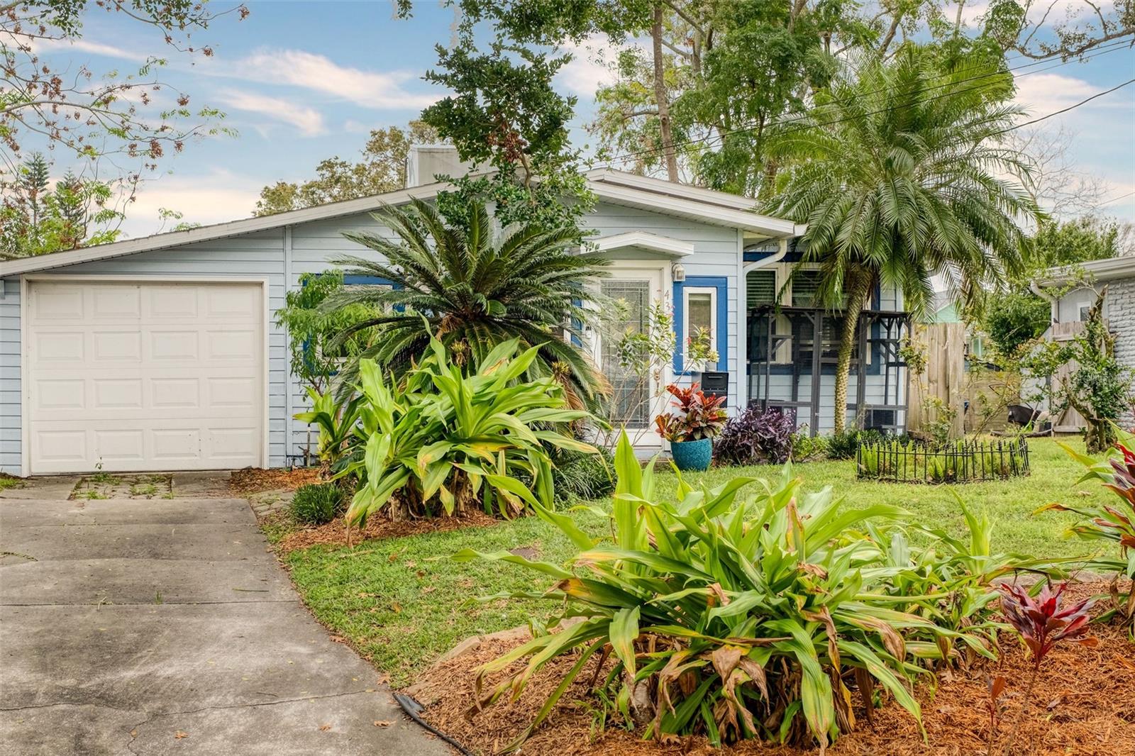 430 E CRYSTAL LAKE ST, ORLANDO, FL, 32806