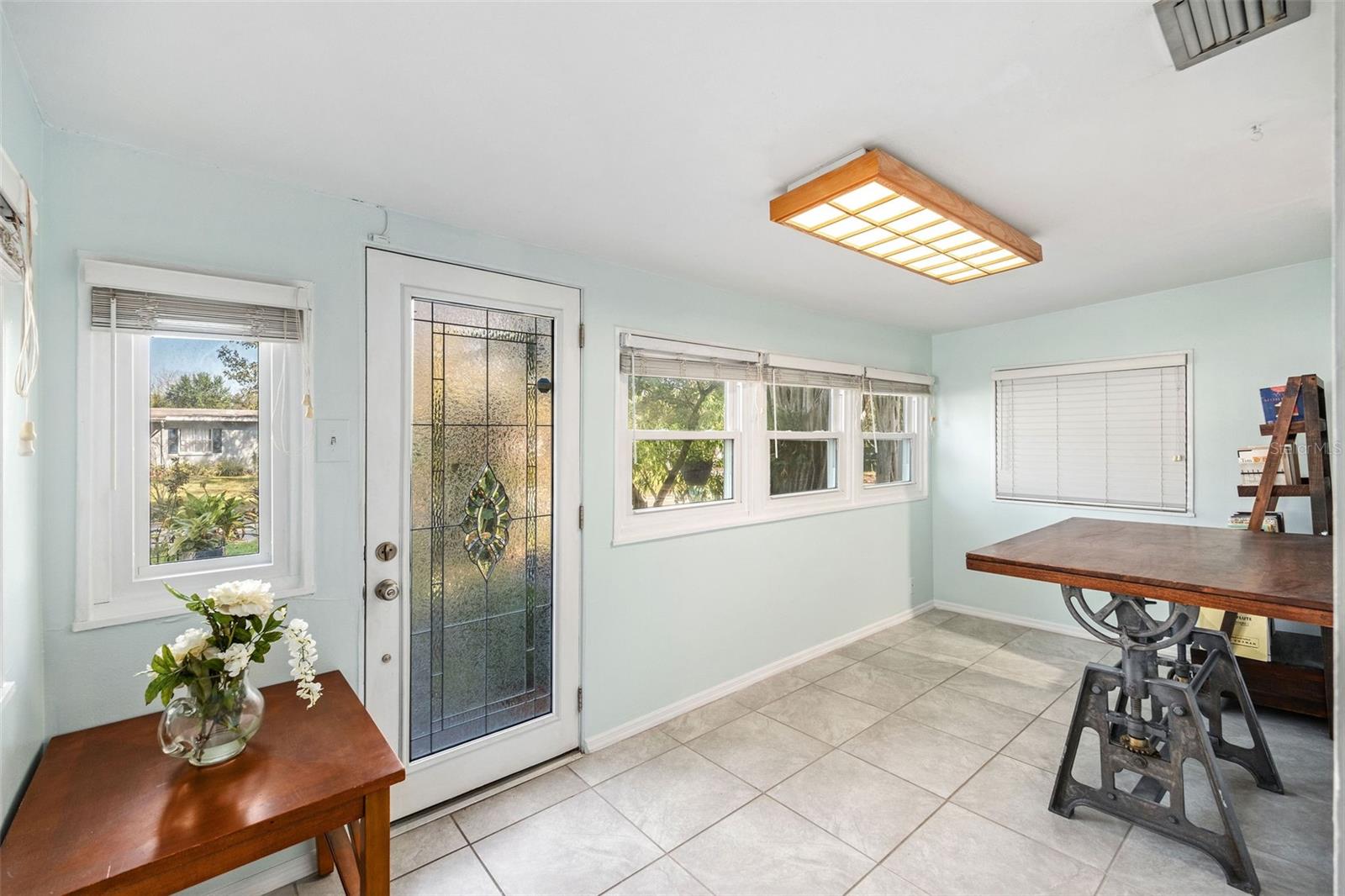 430 E CRYSTAL LAKE ST, ORLANDO, FL, 32806