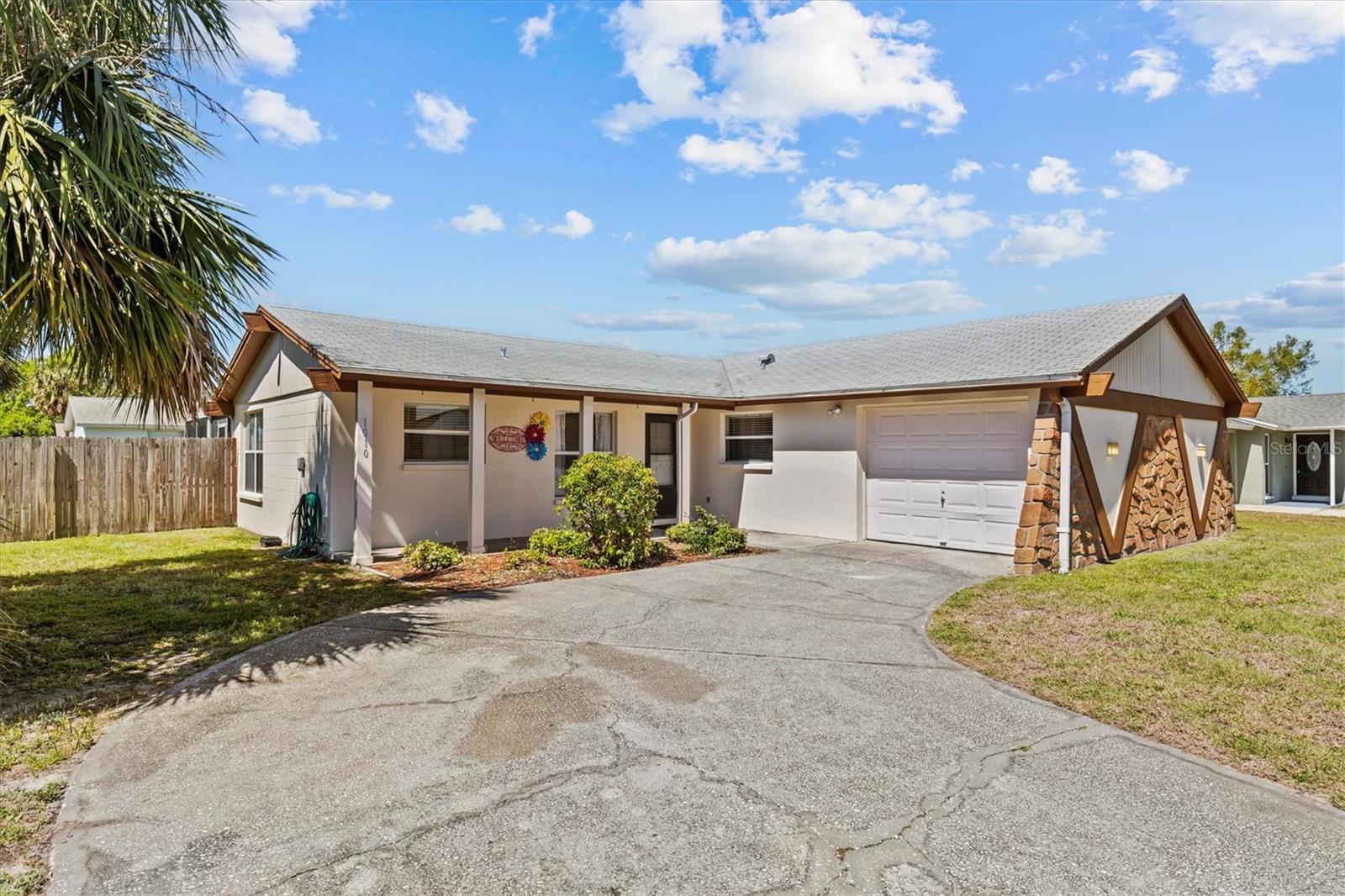 1010 STONEFENCE WAY, TARPON SPRINGS, FL, 34689
